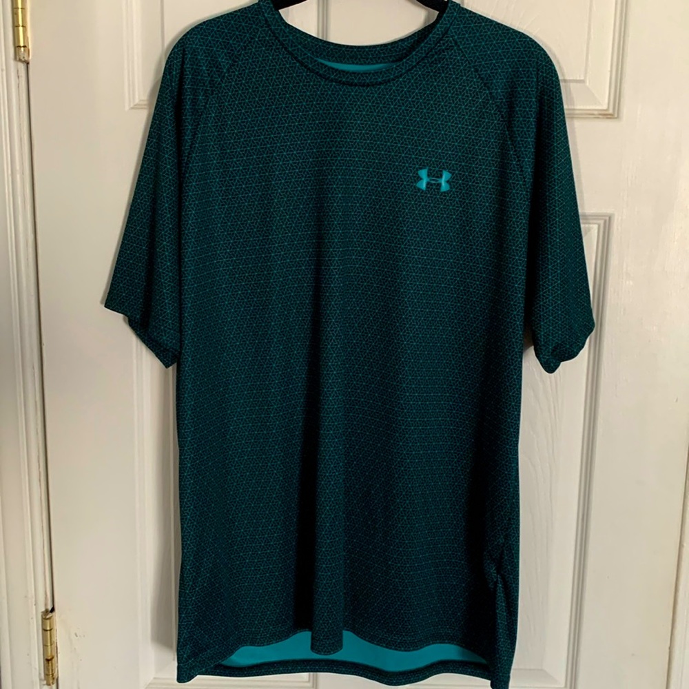 Men’s Under Armor t-shirt size XL
